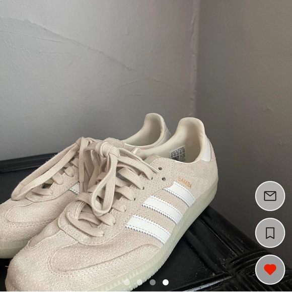 Adidas Linen Green Sambas - Picture 2 of 3